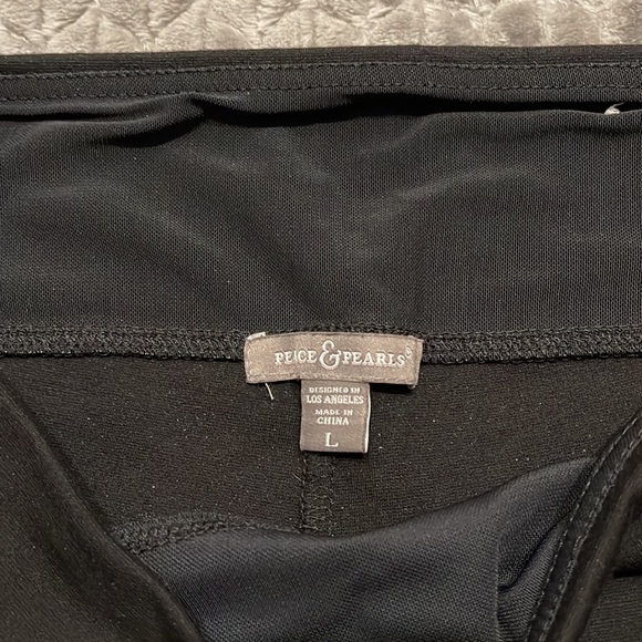 Peace Pearls Black Yoga Pants 